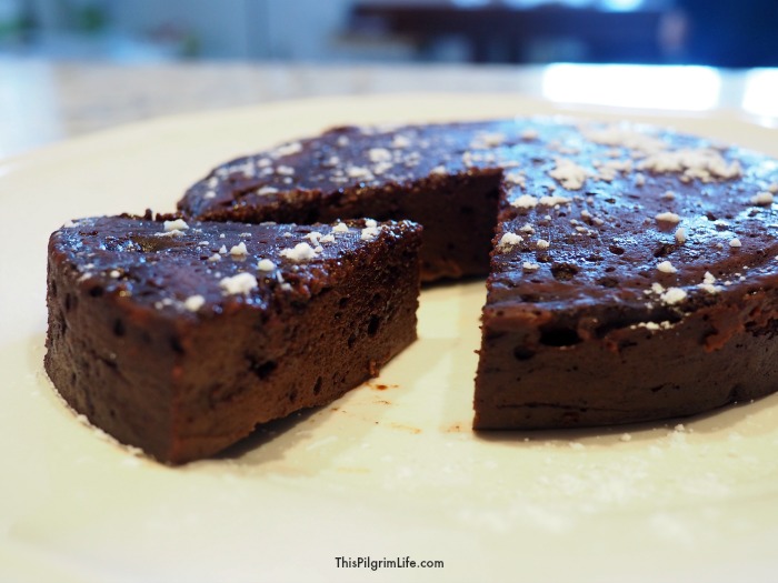 Rich chocolate cake that you don't have to feel guilty about indulging in can be made easily in your Instant Pot! This recipe is gluten-free, sugar-free, and dairy-free, but is FULL of chocolate flavor! 
