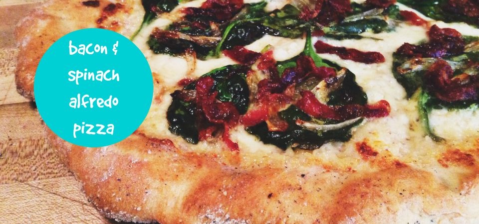 bacon-spinach-alfredo-pizza-soliloquy