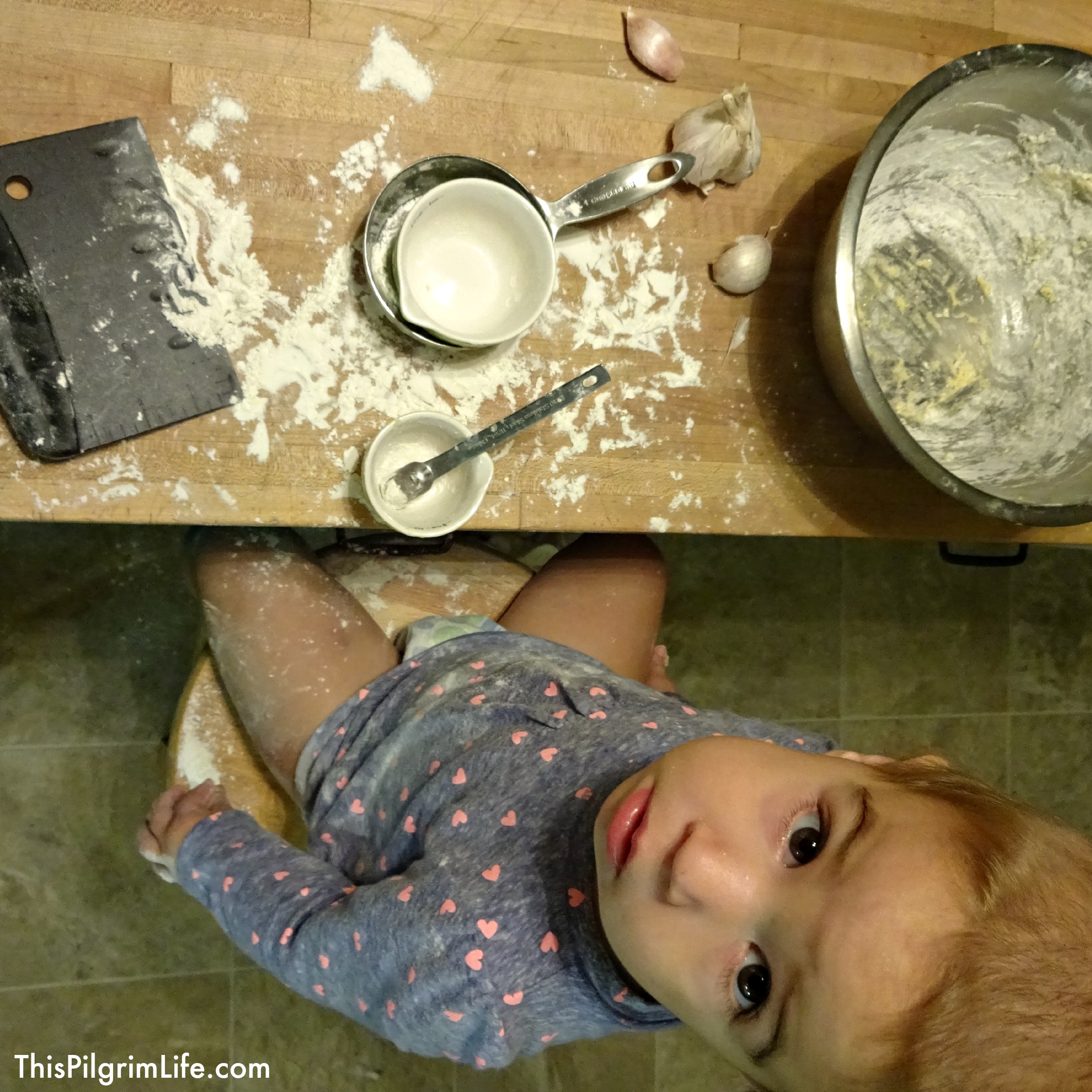 How do you keep your kids busy while you make dinner? Here's one idea that keeps kids busy for a long time!