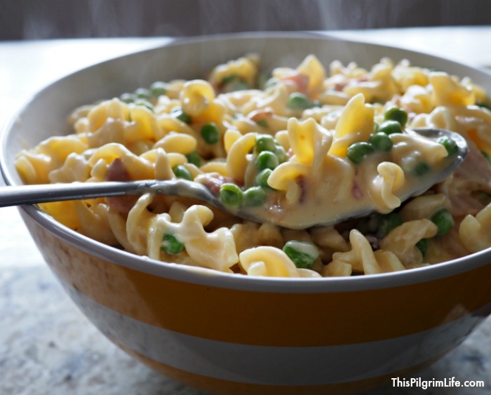 Mac’n’Cheese with Bacon & Peas in the Instant Pot