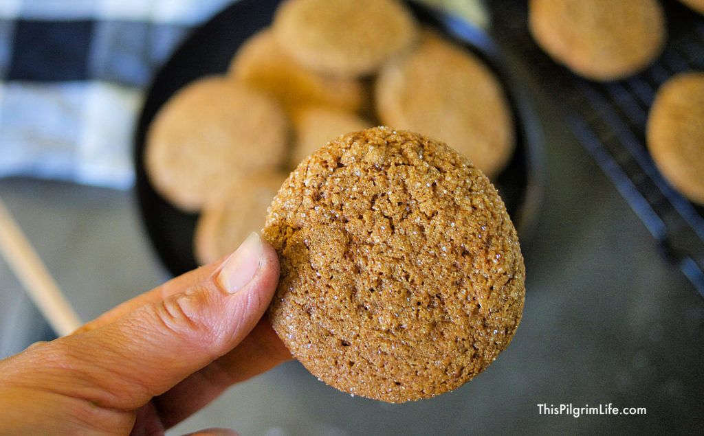 Delightfully soft and chewy gingersnap cookies, full of spice and (coconut) sugar and everything nice!